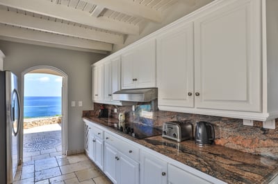 Luxury Villa Photo #17