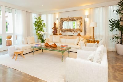 Luxury Villa Photo #5