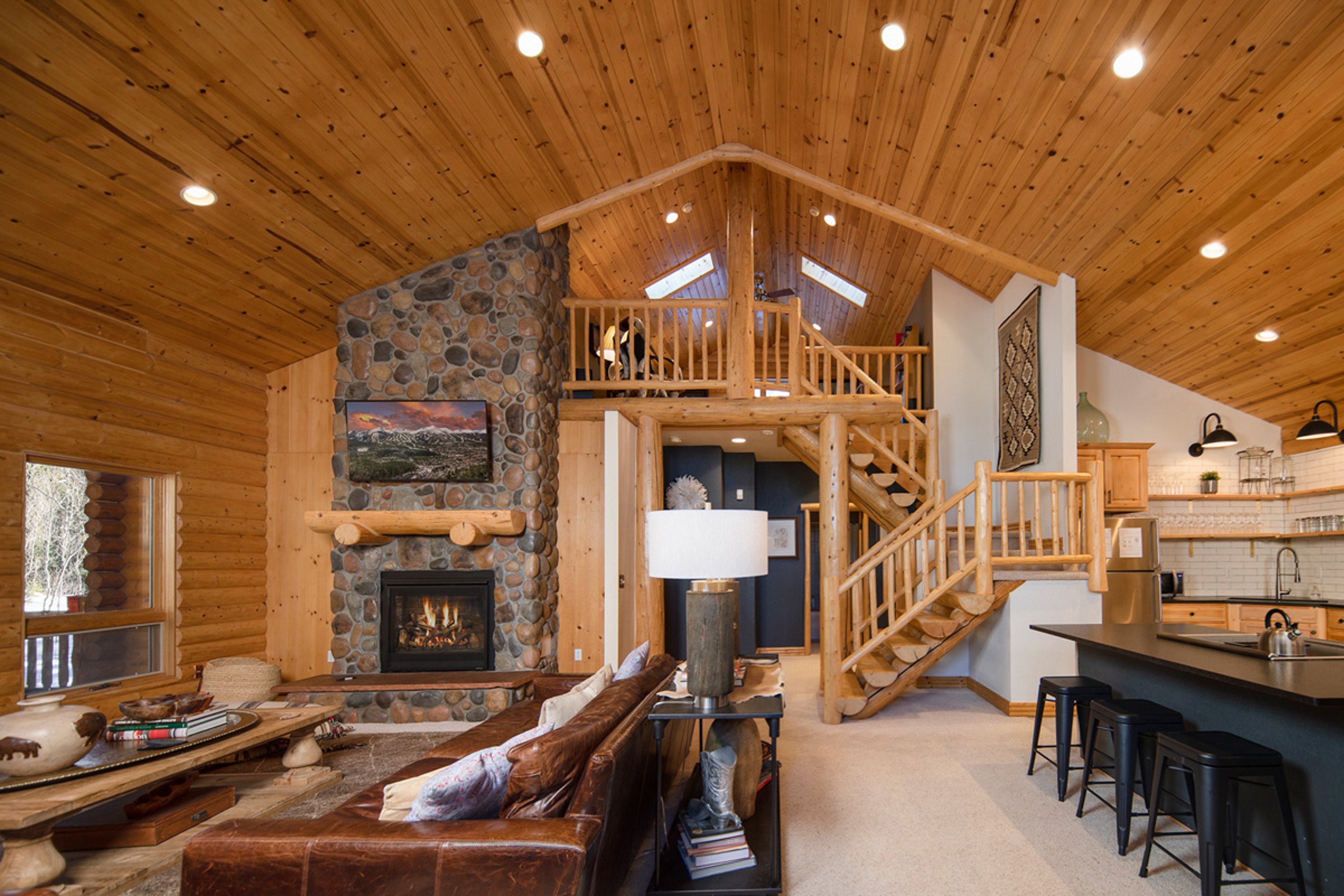 Aspen Meadow Lodge - 9