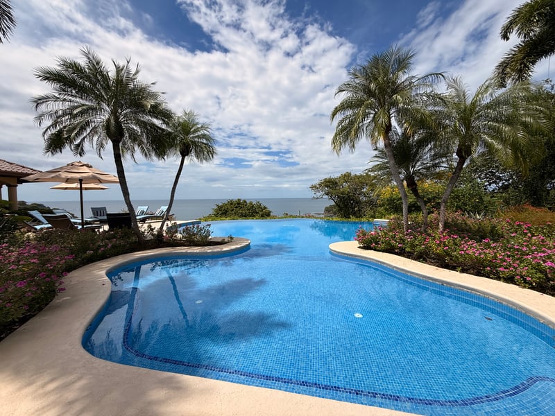 Peninsula Papagayo Paradise