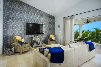 Luxury Villa Photo #10