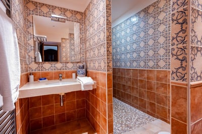 Luxury Villa Photo #27