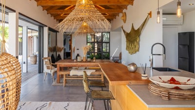 Luxury Villa Photo #29