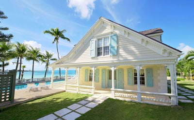 Luxury Villa Photo #6