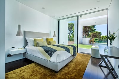 Luxury Villa Photo #17