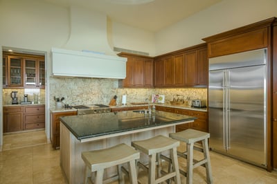 Luxury Villa Photo #26