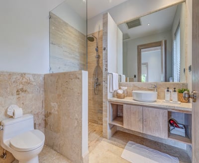 Luxury Villa Photo #38