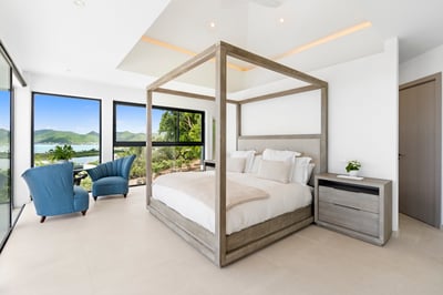 Luxury Villa Photo #46