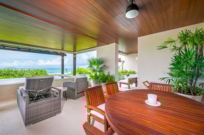 Luxury Villa Photo #2