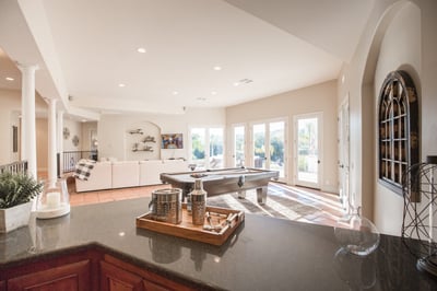 Luxury Villa Photo #17