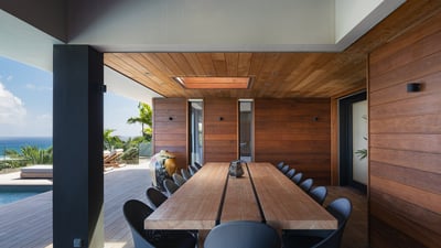 Kitchen & Dining Area