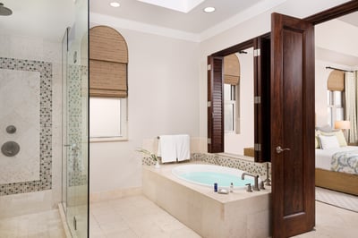 Luxury Villa Photo #10