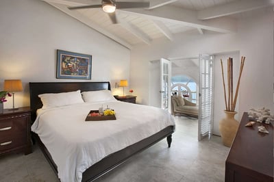 Luxury Villa Photo #33