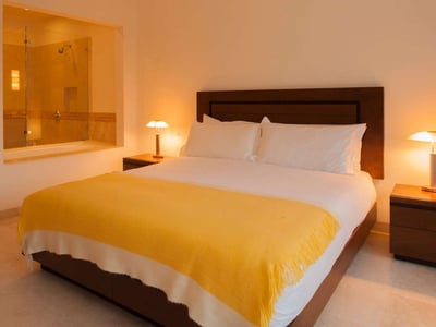 Luxury Villa Photo #14