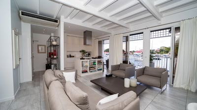 Luxury Villa Photo #2