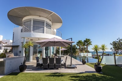 Luxury Villa Photo #10