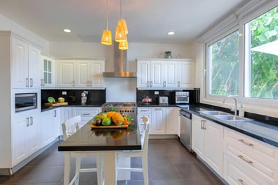 Luxury Villa Photo #13