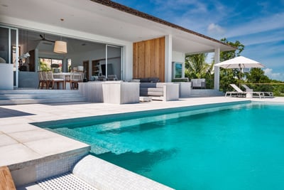 Luxury Villa Photo #7