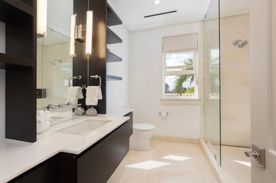 Luxury Villa Photo #41
