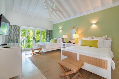 Luxury Villa Photo #25
