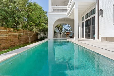 Luxury Villa Photo #2
