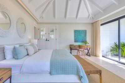 Luxury Villa Photo #56