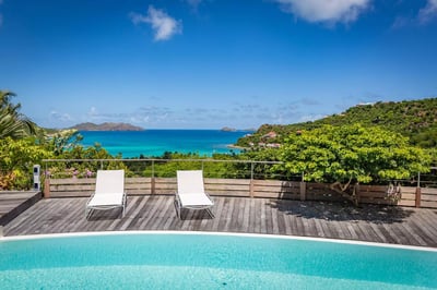 Luxury Villa Photo #4