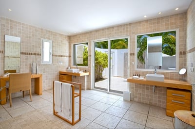 Luxury Villa Photo #37
