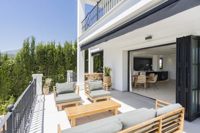 Luxury Villa Photo #10