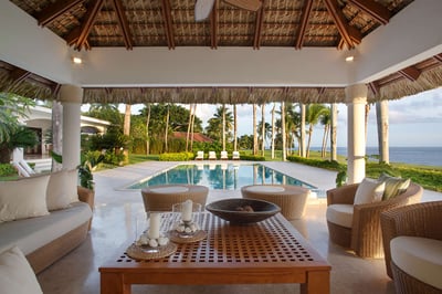 Luxury Villa Photo #7