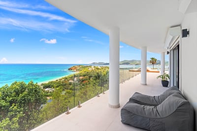 Luxury Villa Photo #10