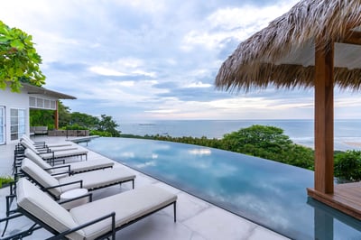 Palazzo del Mar | Poolside