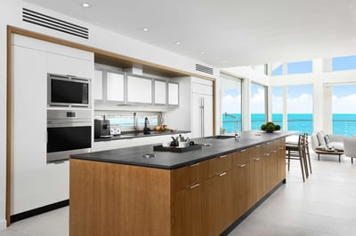 Luxury Villa Photo #18