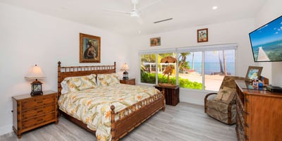 Luxury Villa Photo #18