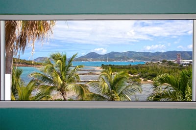Luxury Villa Photo #26
