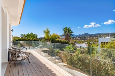 Luxury Villa Photo #11