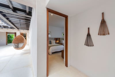 Luxury Villa Photo #67