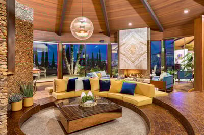 Luxury Villa Photo #9
