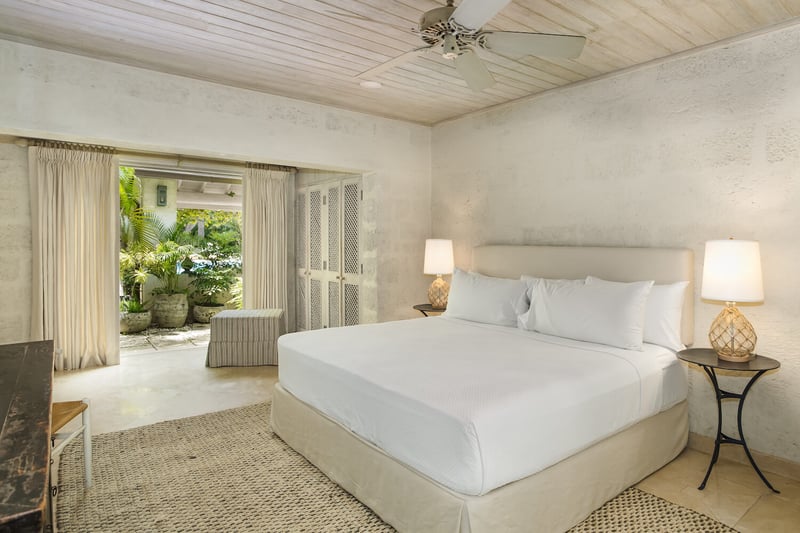 Bluff House and Cottage