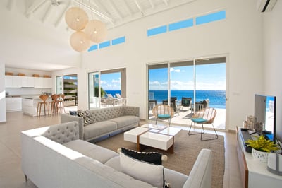 Luxury Villa Photo #13