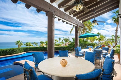 Luxury Villa Photo #10
