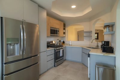 Luxury Villa Photo #14