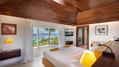 Luxury Villa Photo #43