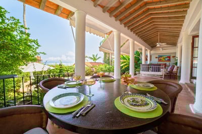 Luxury Villa Photo #8