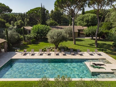 Luxury Villa Photo #2