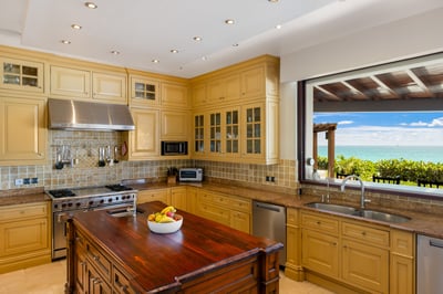 Luxury Villa Photo #25