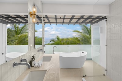 Luxury Villa Photo #33