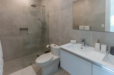 Luxury Villa Photo #64