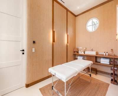 Luxury Villa Photo #50