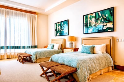 Luxury Villa Photo #38